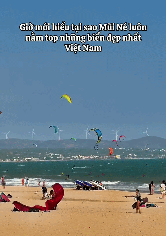 Bãi biển ở địa phương miền Trung đang nổi được du khách khen ngợi: