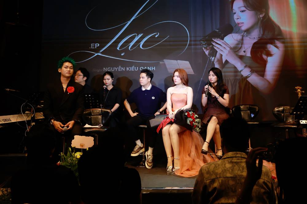 Nguyễn Kiều Oanh làm Nguyễn Kiều Oanh làm