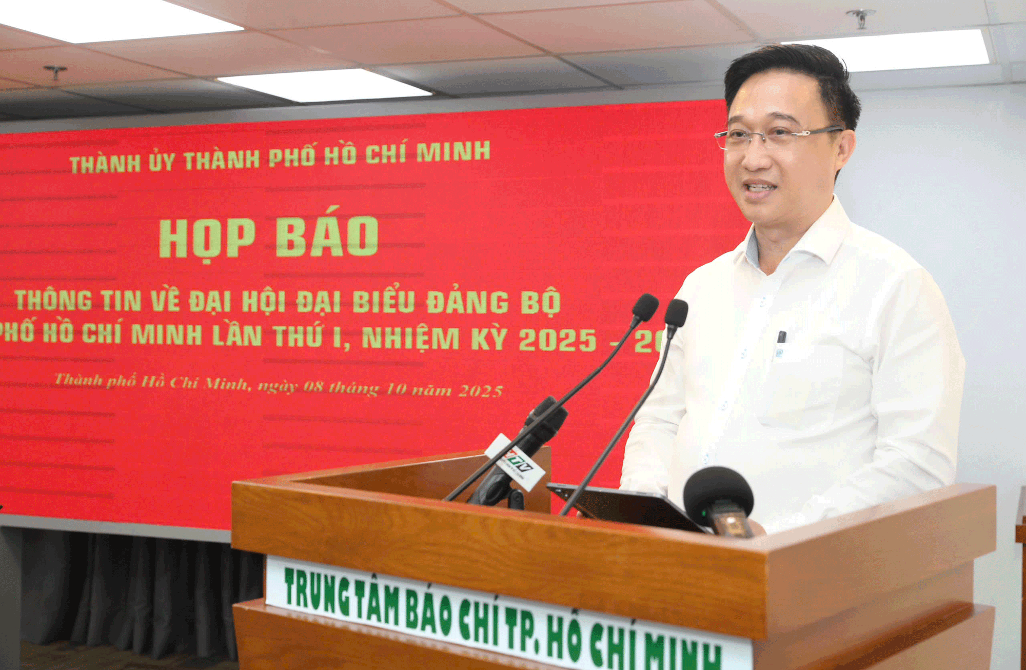 Ph&acirc;n c&ocirc;ng nhiệm vụ c&aacute;c Ph&oacute; B&iacute; thư Th&agrave;nh ủy TPHCM - Ảnh 5.