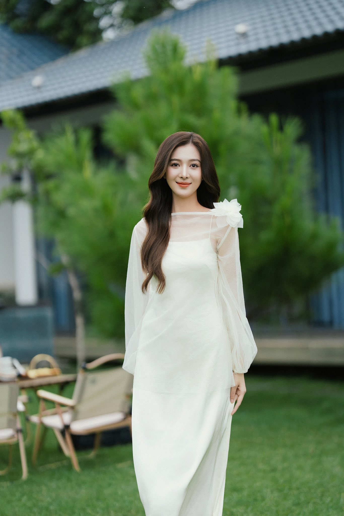 Nhan sắc vợ k&eacute;m 17 tuổi của Hồ Quang Hiếu: Xứng danh &ldquo;g&aacute;i một con tr&ocirc;ng m&ograve;n con mắt&rdquo; - Ảnh 5.