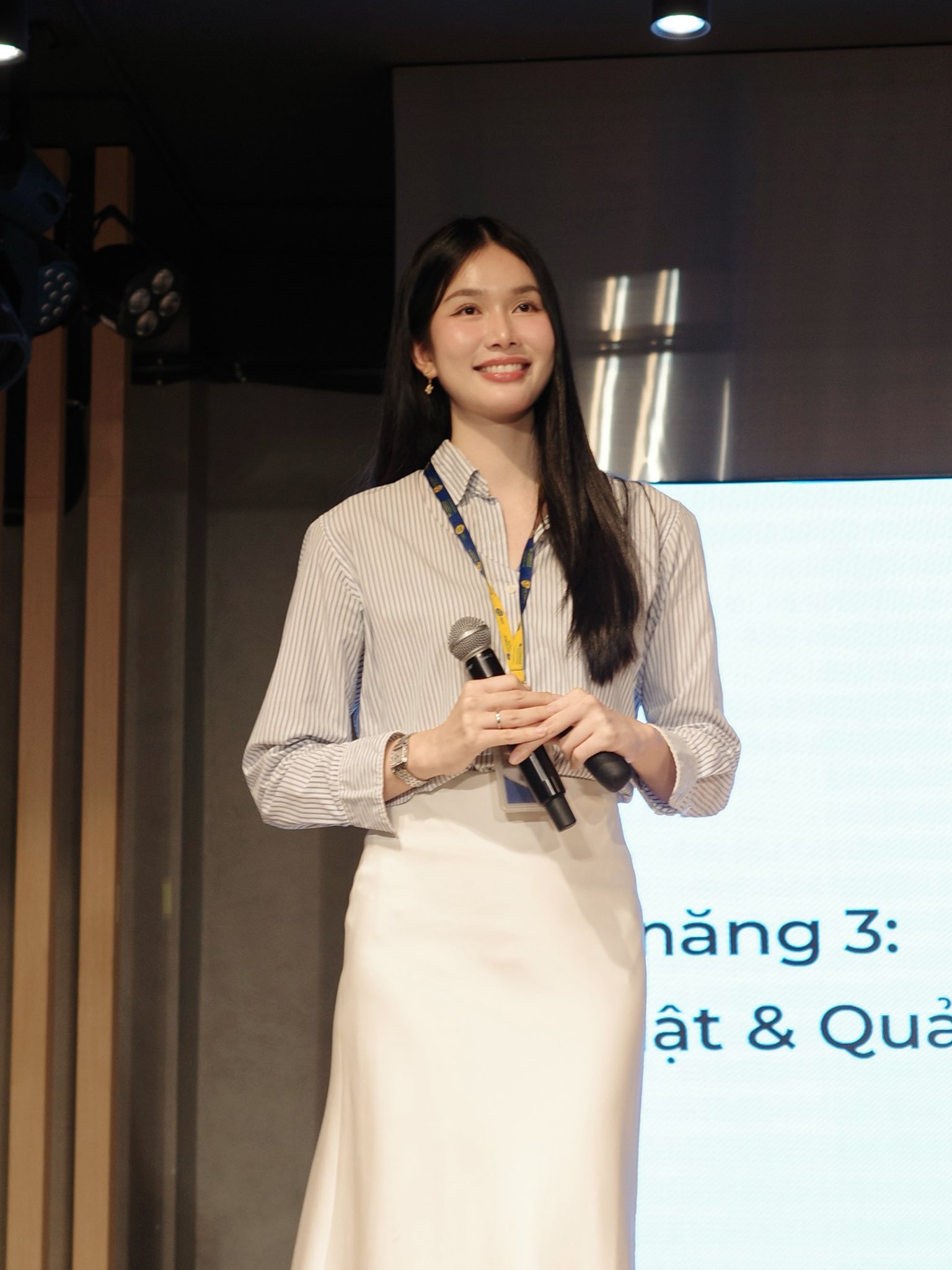 &Aacute; hậu Việt Nam g&acirc;y sốt khi nhận học bổng tiến sĩ, hiện giờ ra sao? - Ảnh 4.