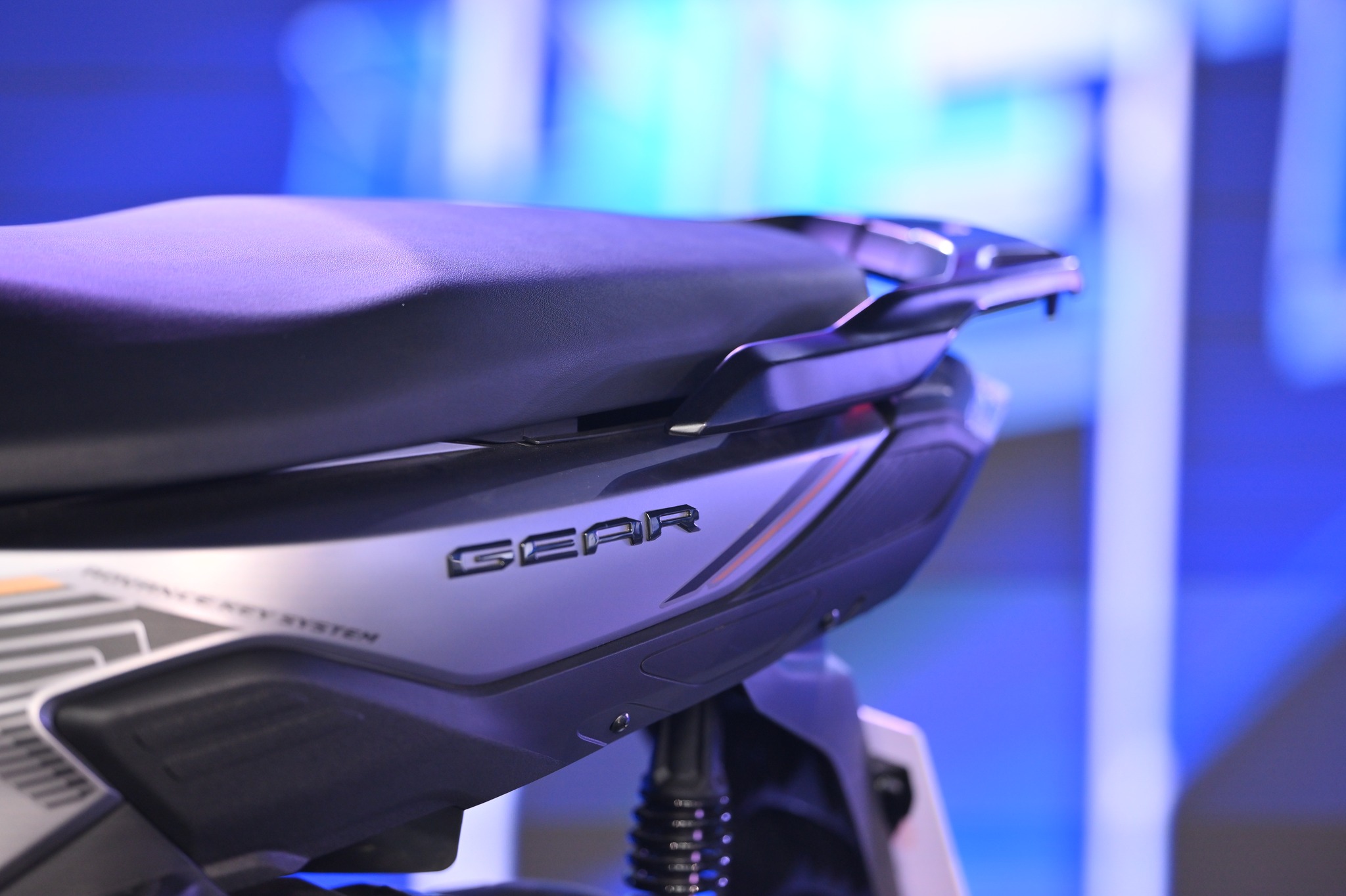 Xe tay ga Yamaha vừa ra mắt khách Việt: Động cơ hybrid ăn ít xăng hơn cả Sirius, giá cạnh tranh Vision - Ảnh 4.