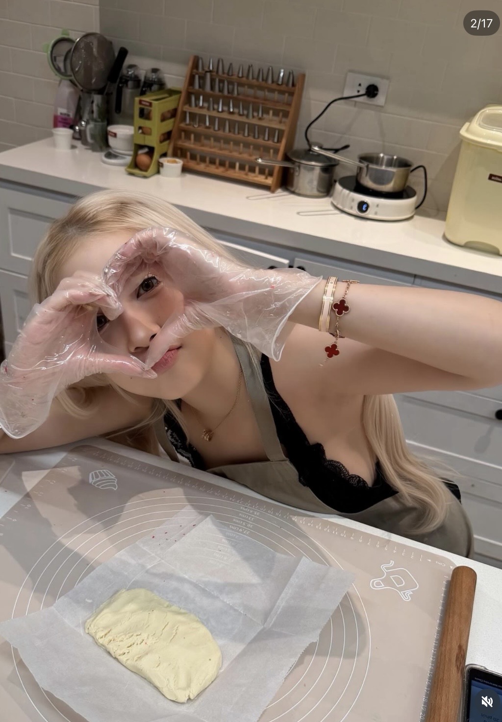 Nàng thơ vào bếp, Rosé Việt Nam khiến netizen tan chảy vì quá ngọt ngào! - Ảnh 3.