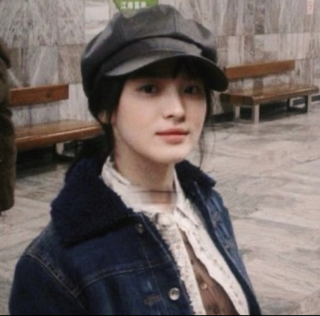 20 giây lý giải tại sao phải đẹp như Song Hye Kyo thì nói 2 từ mỹ nhân mới đỡ ngại miệng- Ảnh 2. 20 giây lý giải tại sao phải đẹp như Song Hye Kyo thì nói 2 từ mỹ nhân mới đỡ ngại miệng- Ảnh 2.