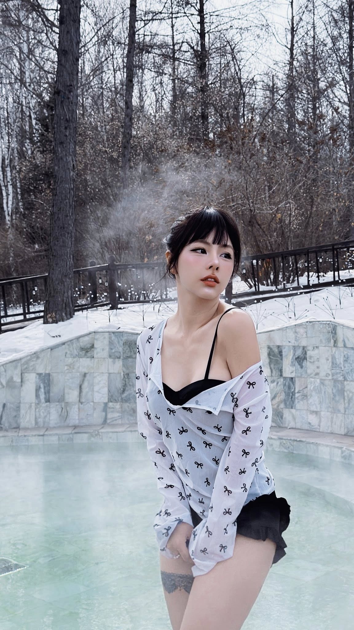 Vợ hơn 6 tuổi của Huỳnh Anh l&ecirc;n tiếng về th&ocirc;ng tin gia đ&igrave;nh ph&aacute; sản, bị miệt thị v&igrave; 1 người đ&agrave;n &ocirc;ng - Ảnh 3.