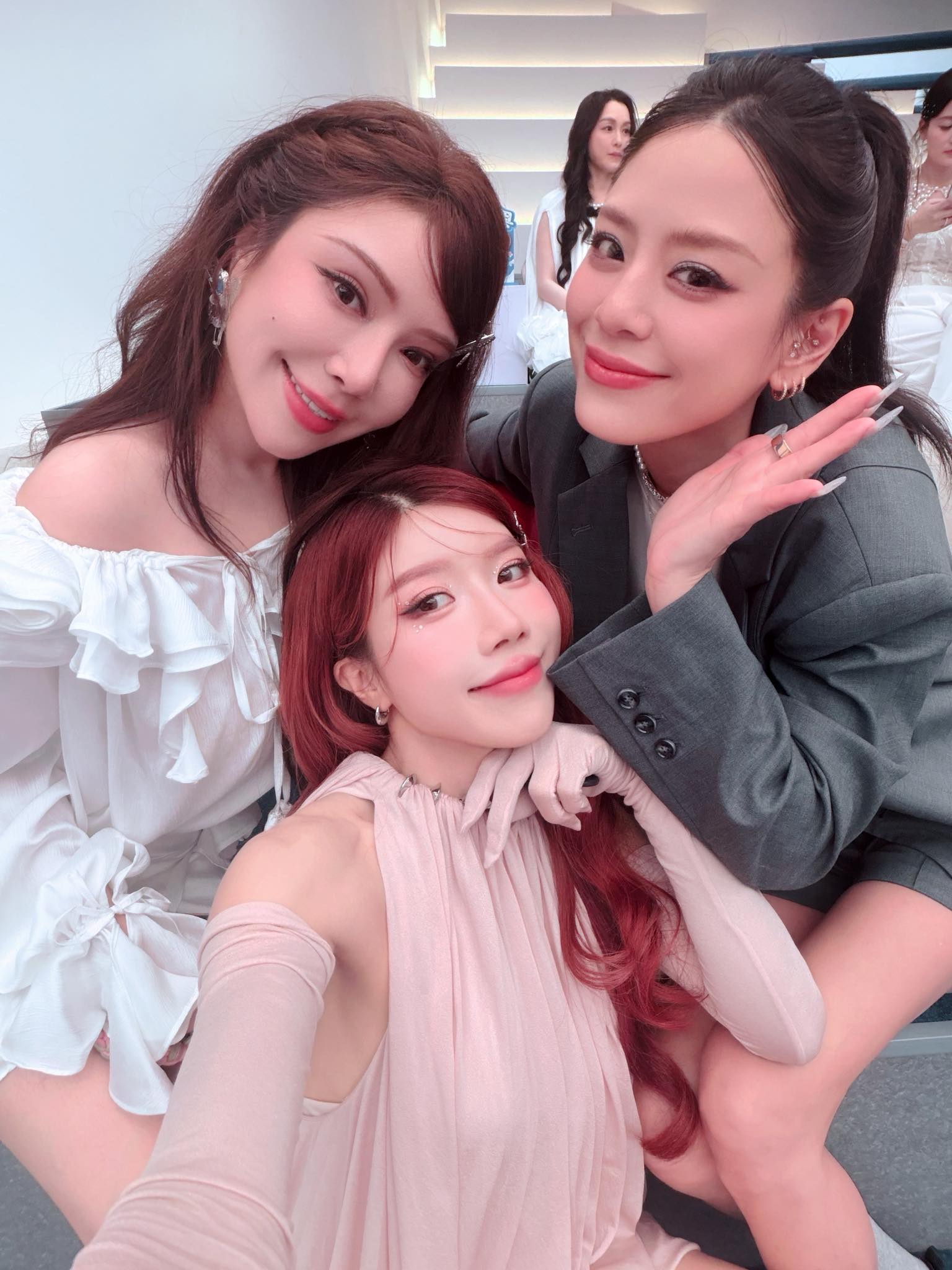 Đ&ecirc;m kinh ho&agrave;ng của Trang Ph&aacute;p tại show Trung Quốc: 2 lần li&ecirc;n tiếp thua sốc, &ograve;a kh&oacute;c nức nở trước kết quả loại người- Ảnh 4.