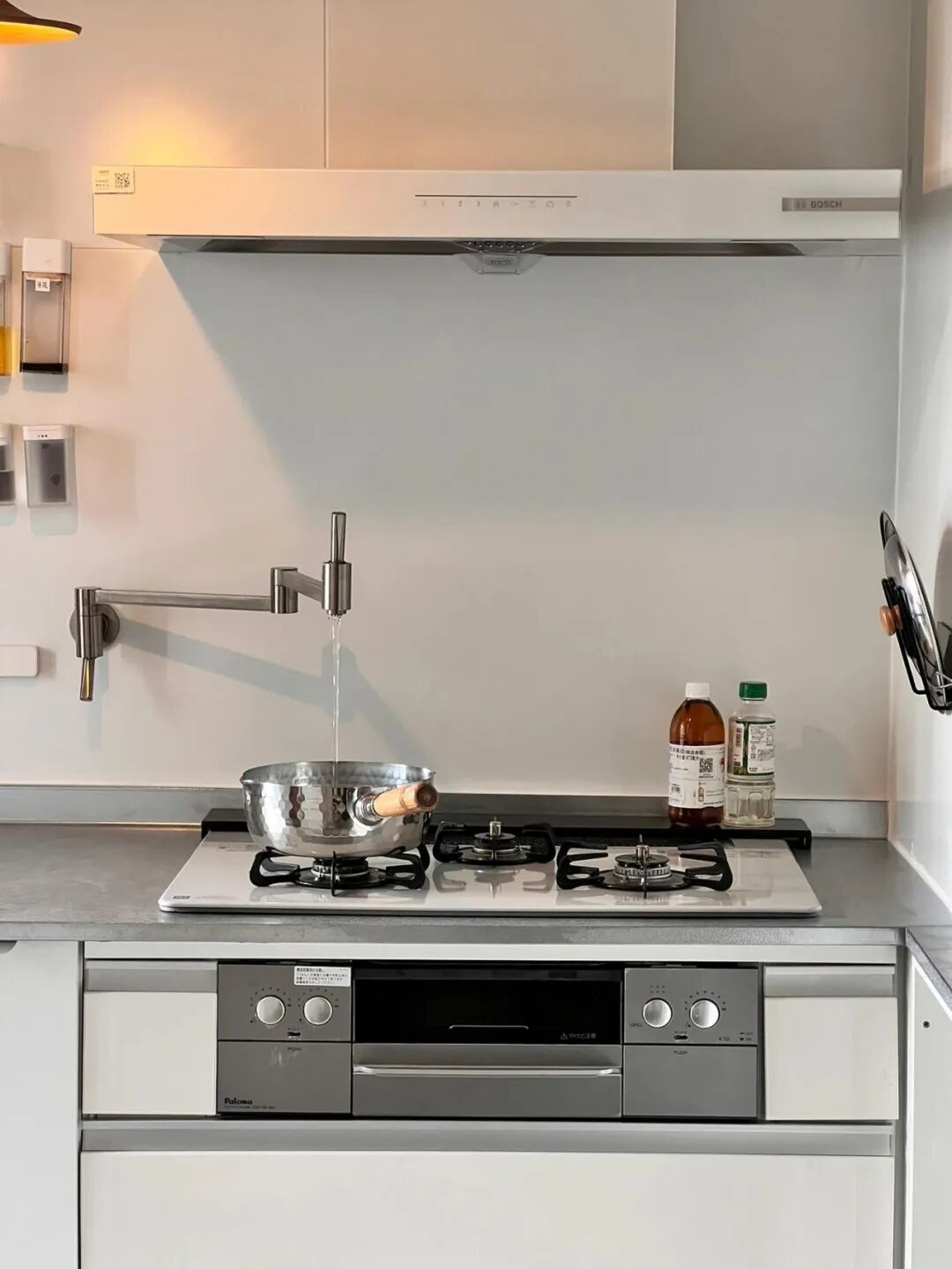 9 thiết kế bếp th&ocirc;ng minh gi&uacute;p giảm một nửa thời gian nấu nướng: Nhỏ th&ocirc;i nhưng d&ugrave;ng rồi kh&oacute; bỏ- Ảnh 7.