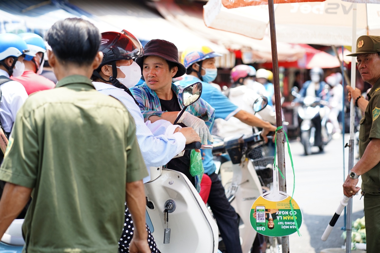 Lời kể từ hiện trường vụ ch&aacute;y nh&agrave; trọ ở TP.HCM: 2 nạn nh&acirc;n tử vong mới chuyển đến 2 ng&agrave;y- Ảnh 4.