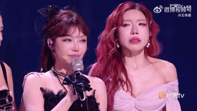 Đ&ecirc;m kinh ho&agrave;ng của Trang Ph&aacute;p tại show Trung Quốc: 2 lần li&ecirc;n tiếp thua sốc, &ograve;a kh&oacute;c nức nở trước kết quả loại người- Ảnh 2.