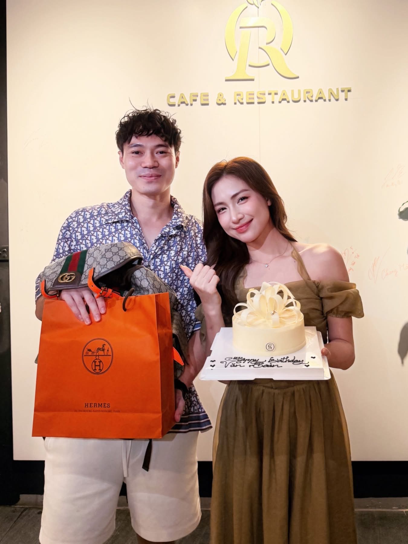 H&ograve;a Minzy: &ldquo;T&ocirc;i trả nốt số nợ cuối c&ugrave;ng cho bạn&rdquo; - Ảnh 1.