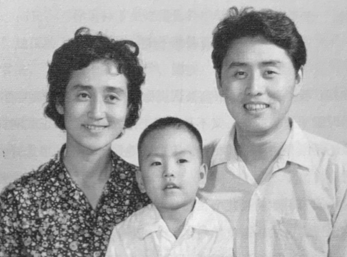 H&ocirc;n nh&acirc;n vi&ecirc;n m&atilde;n gần 6 thập kỷ của "Trư B&aacute;t Giới" M&atilde; Đức Hoa - Ảnh 7.