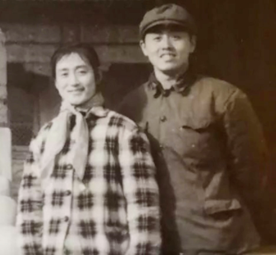 H&ocirc;n nh&acirc;n vi&ecirc;n m&atilde;n gần 6 thập kỷ của "Trư B&aacute;t Giới" M&atilde; Đức Hoa - Ảnh 6.