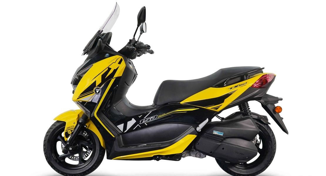 Chưa đến 50 triệu đ&atilde; c&oacute; thể mua được xe tay ga sở hữu loạt c&ocirc;ng nghệ khủng v&agrave; ngoại h&igrave;nh y hệt Yamaha XMAX- Ảnh 2.