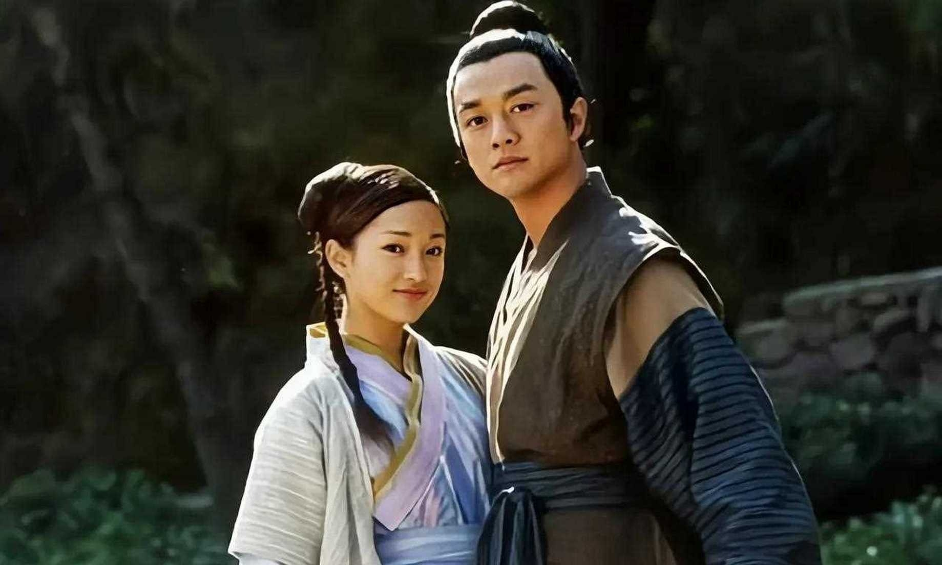 Nghịch lý Kim Dung: Quách Tĩnh và Tiêu Phong trong cuộc chiến 1 địch 100 - Ảnh 1. Nghịch lý Kim Dung: Quách Tĩnh và Tiêu Phong trong cuộc chiến 1 địch 100 - Ảnh 1.