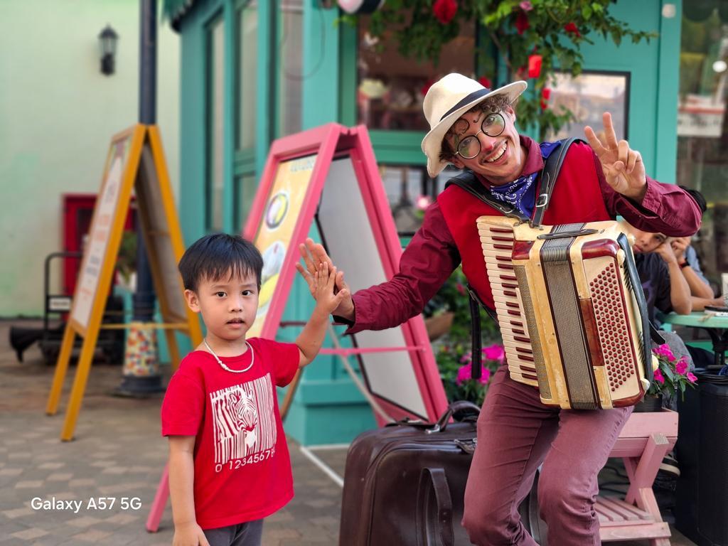 Du lịch Sunset Town Phú Quốc cùng Samsung Galaxy A57 5G: Bắt ảnh nghệ từ bản nâng cấp chất lượng của A56 - Ảnh 16. Du lịch Sunset Town Phú Quốc cùng Samsung Galaxy A57 5G: Bắt ảnh nghệ từ bản nâng cấp chất lượng của A56 - Ảnh 16.