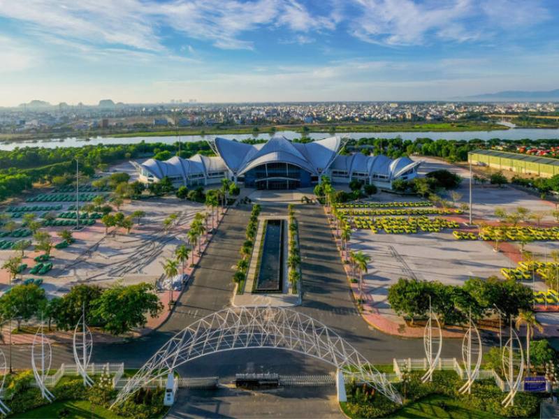 Ph&aacute;t hiện Tứ Linh trong kiến tr&uacute;c Đ&agrave; Nẵng: 4 địa điểm nổi bật kh&ocirc;ng thể bỏ qua - Ảnh 3.