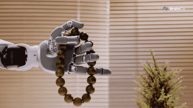 C&ocirc;ng nghệ b&agrave;n tay robot Revo 3 của BrainCo mở ra kỷ nguy&ecirc;n mới cho robot th&ocirc;ng minh - Ảnh 5.