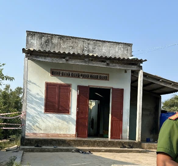 Vụ phát hiện nhiều thi thể trong căn nhà cấp 4: Nghi do bà ngoại tự sát, hé lộ hành động trước đó 2 ngày - Ảnh 1.