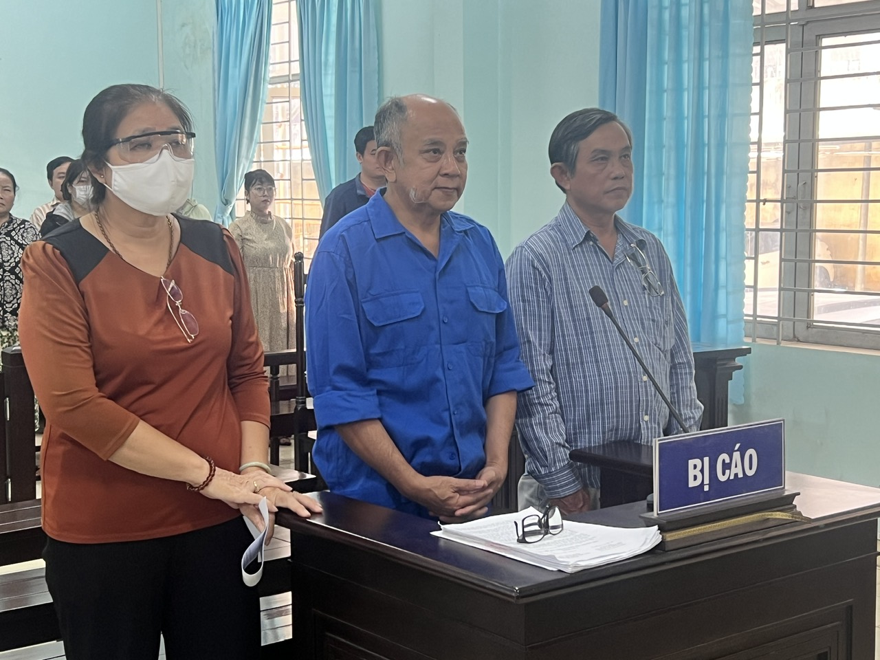 Trần Duy T&acirc;n l&atilde;nh &aacute;n t&ugrave; 3 năm 9 th&aacute;ng v&igrave; trốn thuế v&agrave; kh&ocirc;ng chấp h&agrave;nh &aacute;n - Ảnh 2.