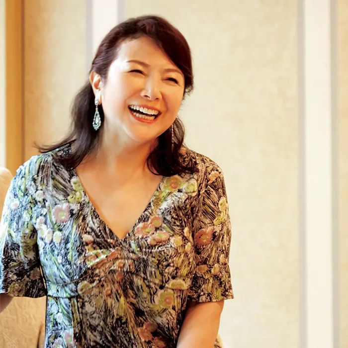 Tuổi 45 n&ecirc;n mua v&agrave;ng, bảo hiểm hay gửi tiết kiệm? T&ocirc;i &aacute;p dụng nguy&ecirc;n tắc 5-2-3 v&agrave; thấy tiền "gọn g&agrave;ng" hẳn - Ảnh 2.