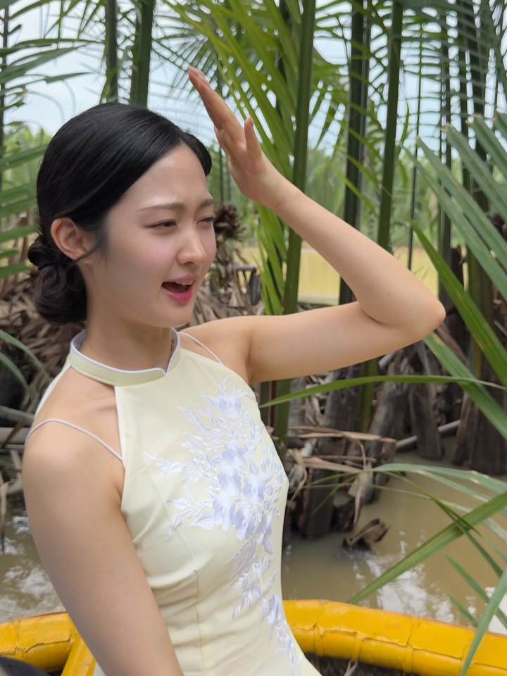 Kh&aacute;ch T&acirc;y trải nghiệm thuyền th&uacute;ng tại Hội An: Điểm du lịch hot - Ảnh 8.