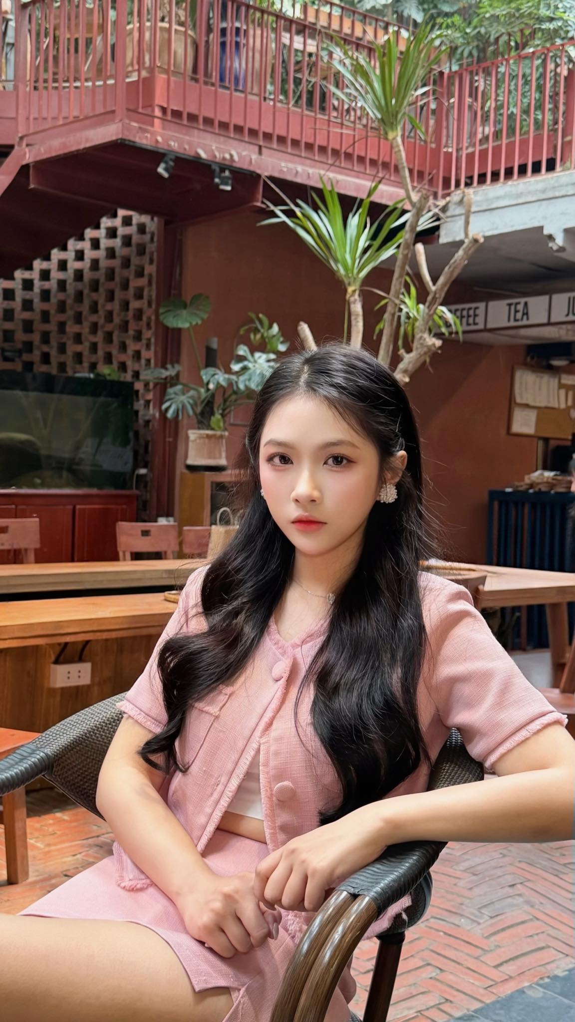 C&ocirc;ng khai ủng hộ Ronaldo đến mức n&agrave;y, hot girl xinh đẹp khiến người xem th&iacute;ch th&uacute;- Ảnh 5.