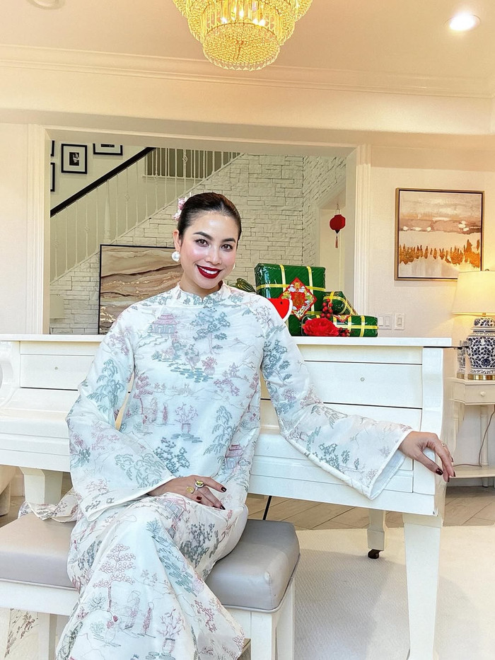 Ở tuổi U40, nhan sắc Hoa hậu Phạm Hương ng&agrave;y c&agrave;ng rực rỡ - Ảnh 7.