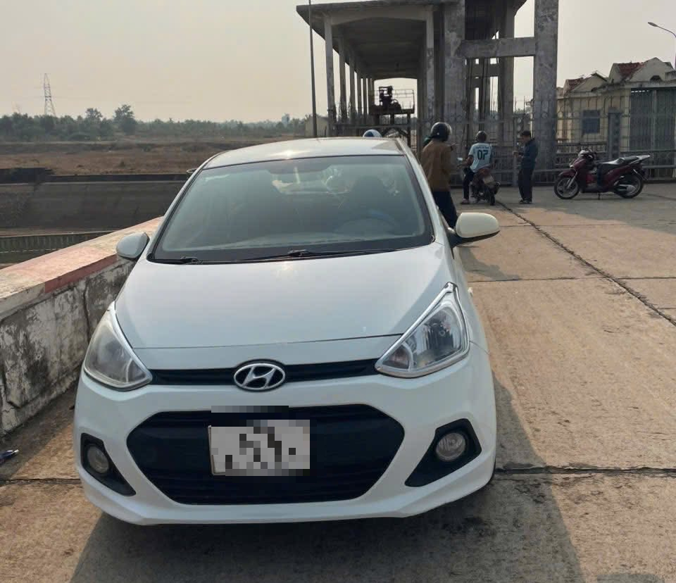 Người đàn ông nhảy hồ tự tử Sau ly hôn: Gia đình lên tiếng về nguyên nhân - Ảnh 1.