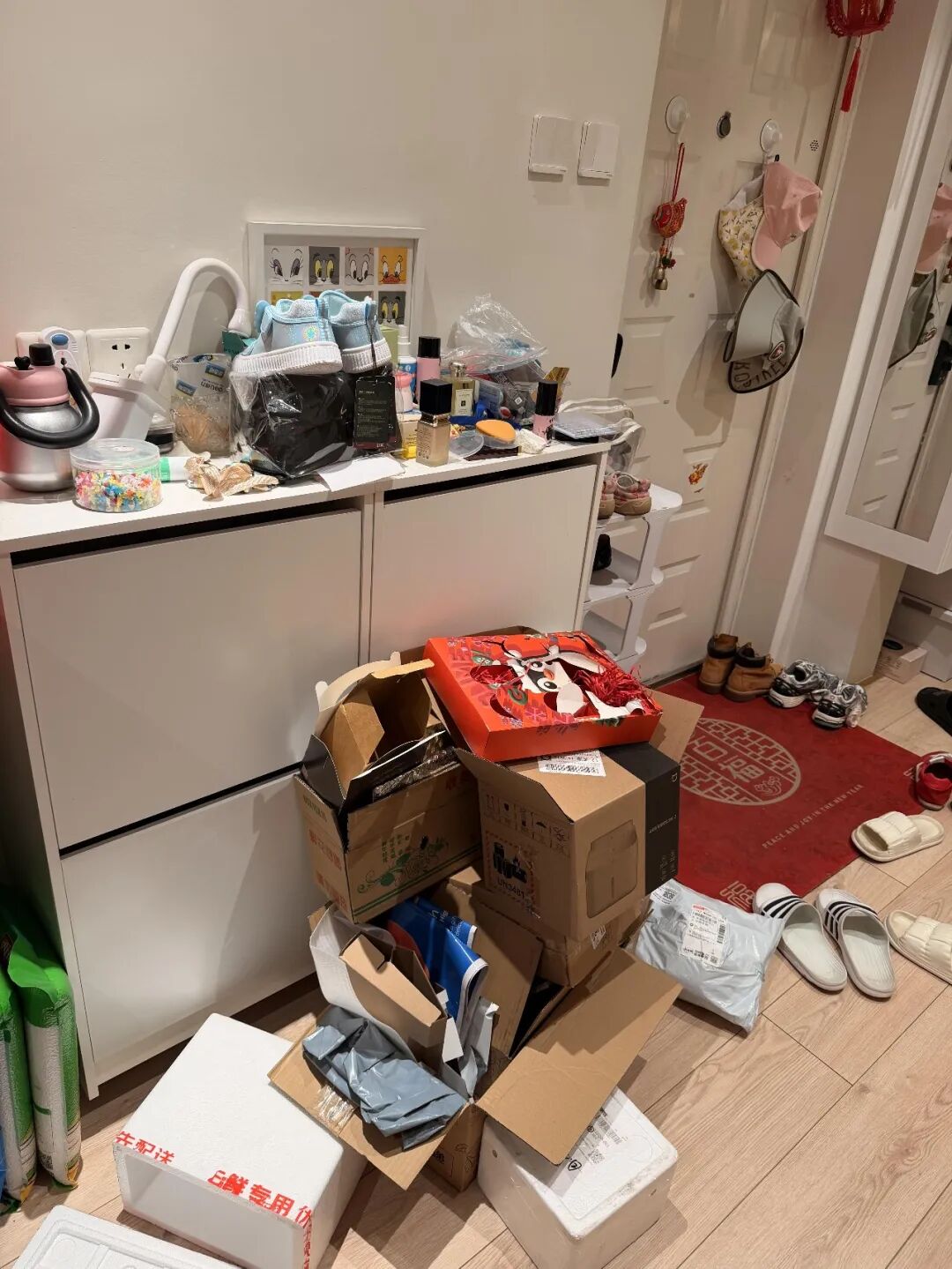 Mở cửa thấy 7 thứ n&agrave;y: Kh&ocirc;ng chỉ xấu phong thủy m&agrave; c&ograve;n ảnh hưởng trực tiếp đến chất lượng sống - Ảnh 3.