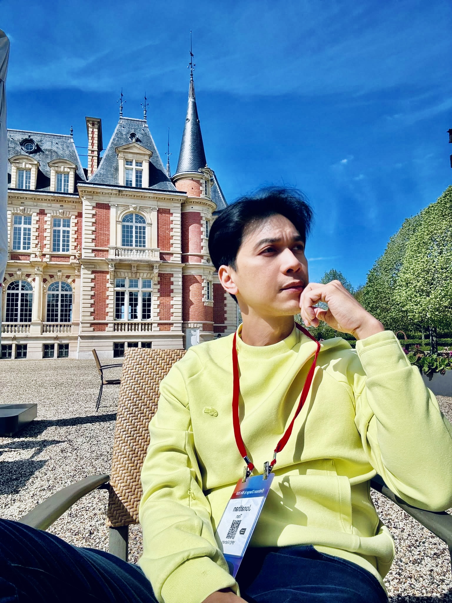 Chủ tịch ACB Trần H&ugrave;ng Huy: Ở vị tr&iacute; điều h&agrave;nh m&agrave; kh&ocirc;ng cập nhật kiến thức li&ecirc;n tục th&igrave; mỗi năm c&oacute; thể "khấu hao" tới 15% năng lực của&hellip;ch&iacute;nh m&igrave;nh - Ảnh 1.