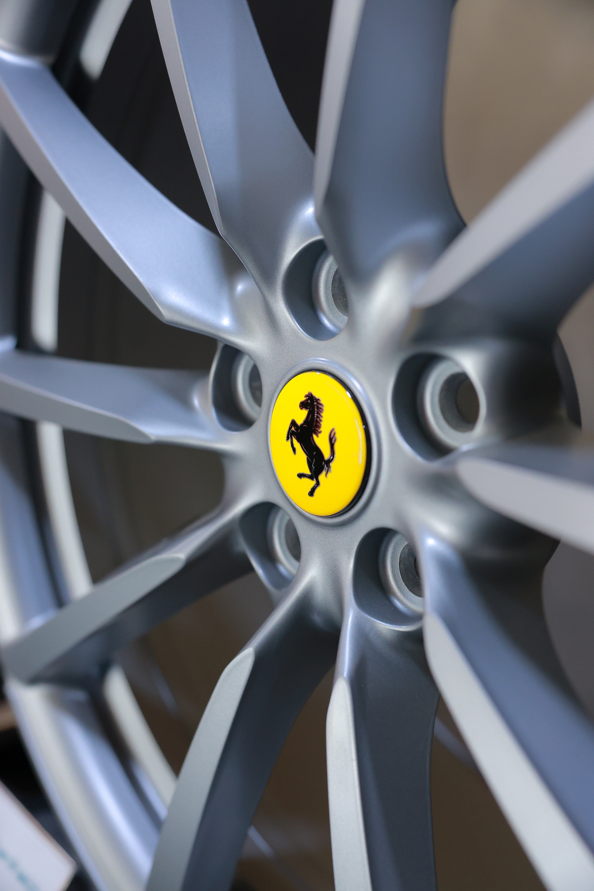 T&ocirc;i l&aacute;i Ferrari 849 Testarossa: Sức cuốn h&uacute;t của 1.035 m&atilde; lực kh&ocirc;ng thể m&ocirc; tả bằng th&ocirc;ng số- Ảnh 14.