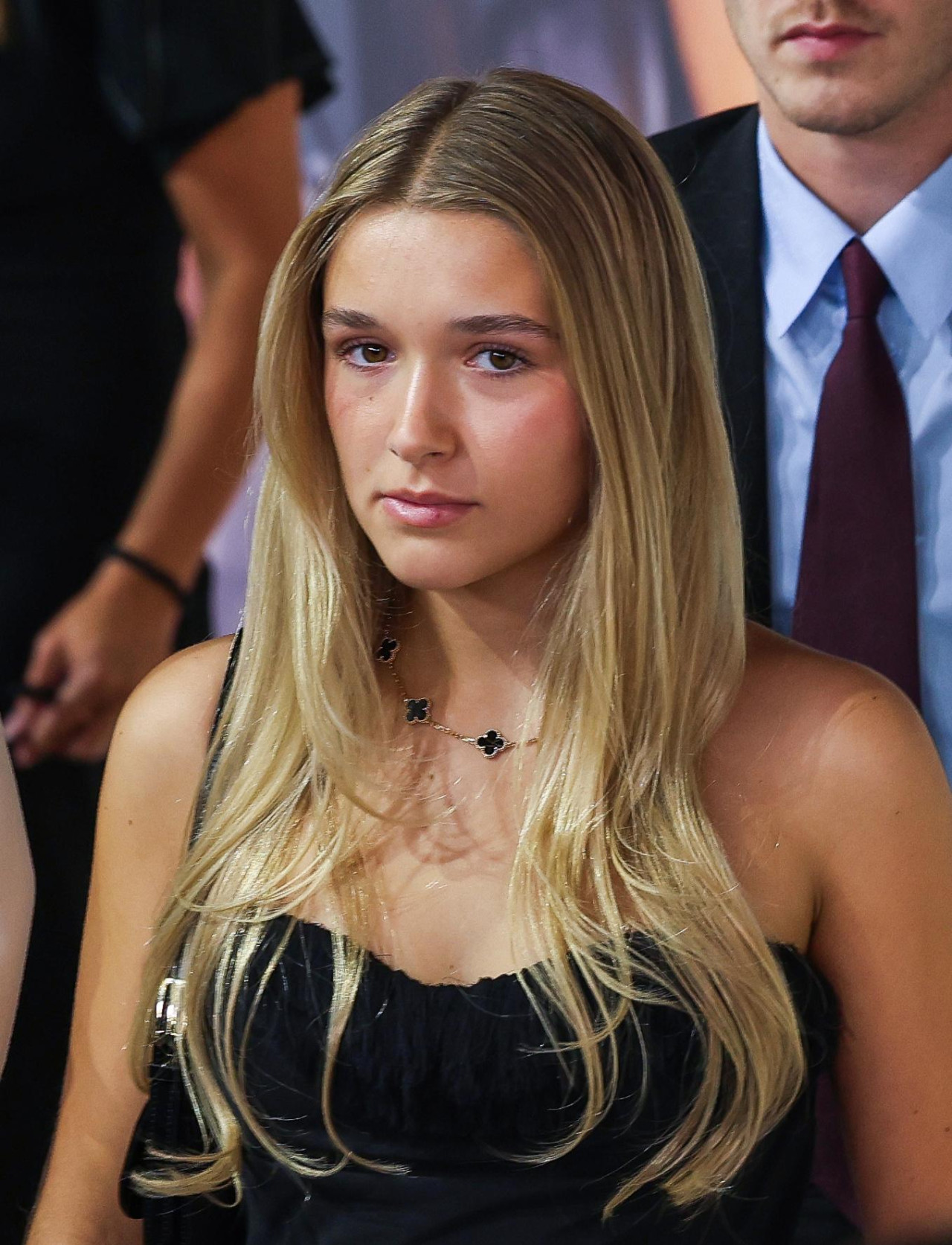 Harper Beckham: Tiểu thư t&agrave;i phiệt ch&iacute;nh hiệu, 14 tuổi đẹp như minh tinh - Ảnh 4.