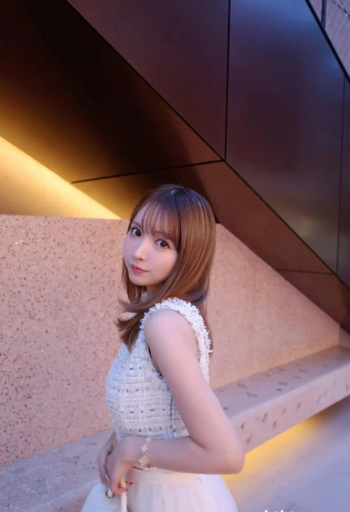 Loạt ảnh đời thường của c&aacute;c hot girl Nhật Bản, kh&aacute;c xa so với những g&igrave; ch&uacute;ng ta biết- Ảnh 2.