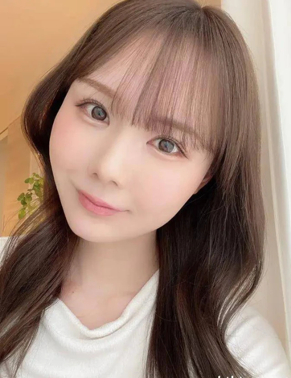 Loạt ảnh đời thường của c&aacute;c hot girl Nhật Bản, kh&aacute;c xa so với những g&igrave; ch&uacute;ng ta biết- Ảnh 4.