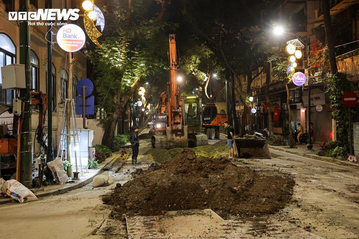 C&ocirc;ng tr&igrave;nh chống ngập H&agrave; Nội khẩn trương thi c&ocirc;ng xuy&ecirc;n đ&ecirc;m trước m&ugrave;a mưa 2026 - Ảnh 15.