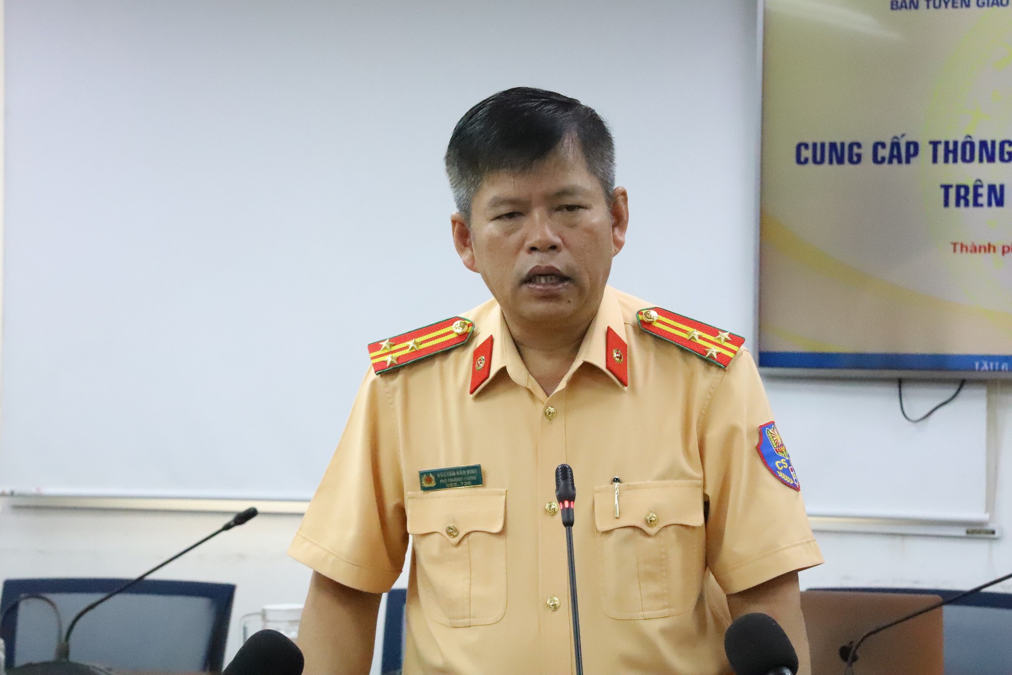 Công an TPHCM tập trung xử lý nồng độ cồn, chạy quá tốc độ trong dịp lễ - Ảnh 1.