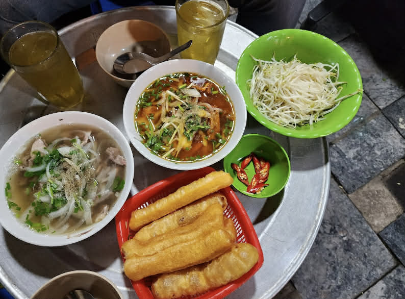 Phở b&ograve; Việt Nam lọt top 100 thế giới, được tỷ ph&uacute; Jensen Huang y&ecirc;u th&iacute;ch - Ảnh 3.