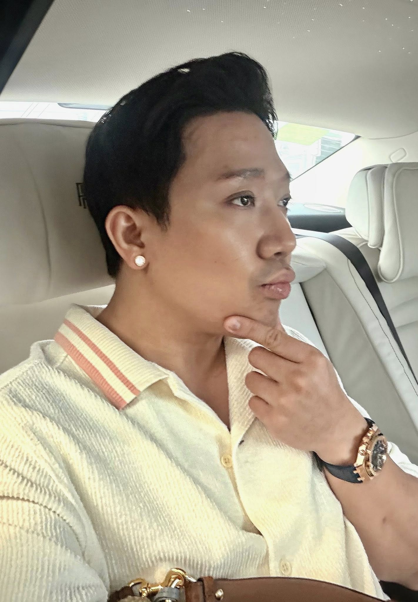 Trấn Th&agrave;nh: "Ng&agrave;y n&agrave;o cũng phải nghĩ vụ n&agrave;y! Nhức hết cả đầu!" - Ảnh 2.