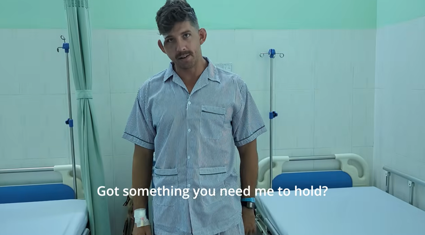 Khách Tây phẫu thuật tại 1 bệnh viện ở Đà Nẵng: 