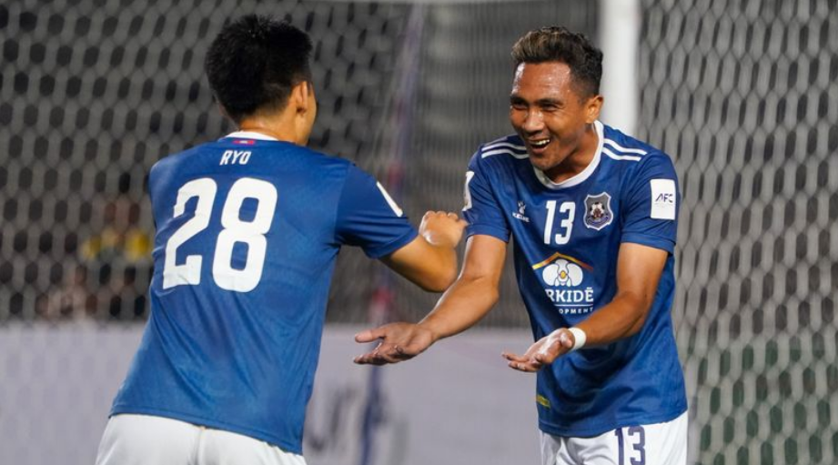 B&oacute;ng đ&aacute; Campuchia bất ngờ vượt qua Việt Nam tr&ecirc;n BXH ch&acirc;u &Aacute; - Ảnh 2.