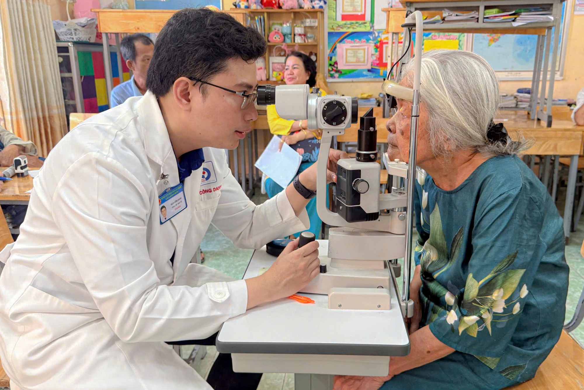 - Ảnh 1. - Ảnh 1.