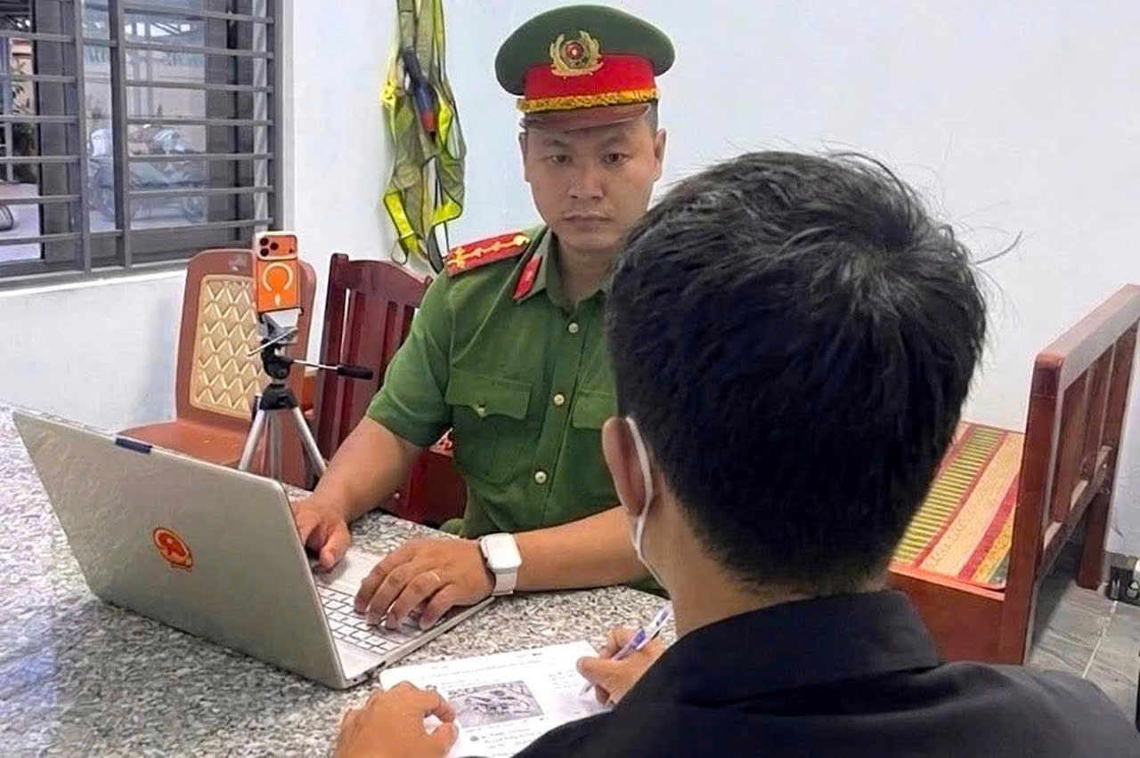 Thanh niên thách thức "Đố anh bắt được em" đã xin lỗi - Ảnh 1.