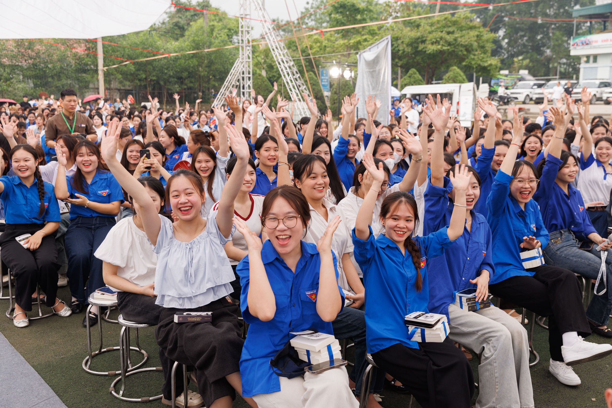 Nhật ký Hành Trình Từ Trái Tim: Khơi chí lớn, tiếp động lực cho thế hệ trẻ Tuyên Quang - Ảnh 11.