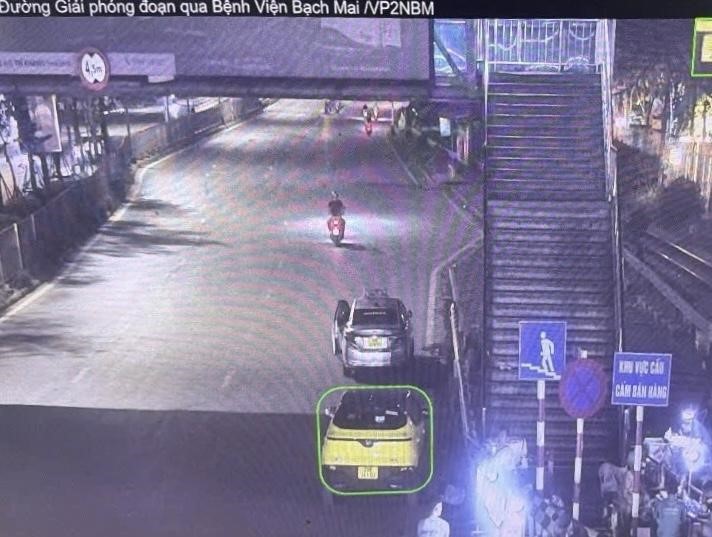 CSGT H&agrave; Nội đồng loạt ra qu&acirc;n xử l&yacute; 1 lỗi vi phạm phổ biến, tất cả c&aacute;c t&agrave;i xế ch&uacute; &yacute; - Ảnh 3.