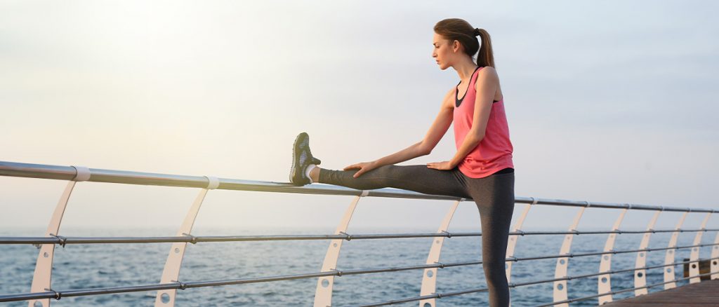 3 b&agrave;i tập c&oacute; thể l&agrave;m tổn thương mạch m&aacute;u, sau 50 tuổi c&agrave;ng phải ch&uacute; &yacute; - Ảnh 1.