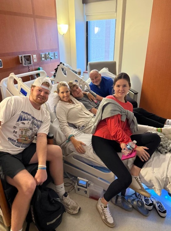 Chưa bao giờ h&uacute;t thuốc, người phụ nữ sốc khi ph&aacute;t hiện ung thư phổi giai đoạn cuối: B&aacute;c sĩ chỉ r&otilde; &ldquo;thủ phạm" - Ảnh 2.