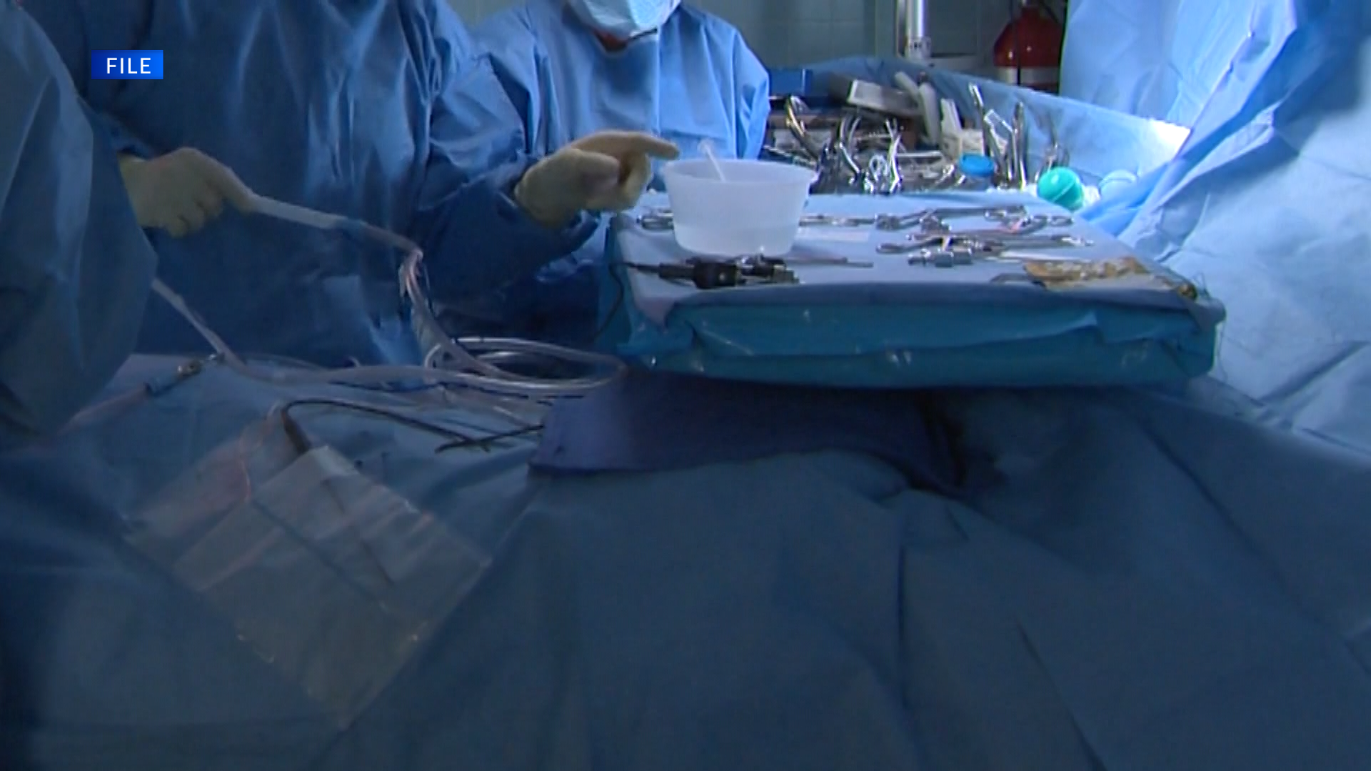 B&aacute;c sĩ cắt nhầm nội tạng khiến bệnh nh&acirc;n tử vong ngay tr&ecirc;n b&agrave;n mổ - Ảnh 1.