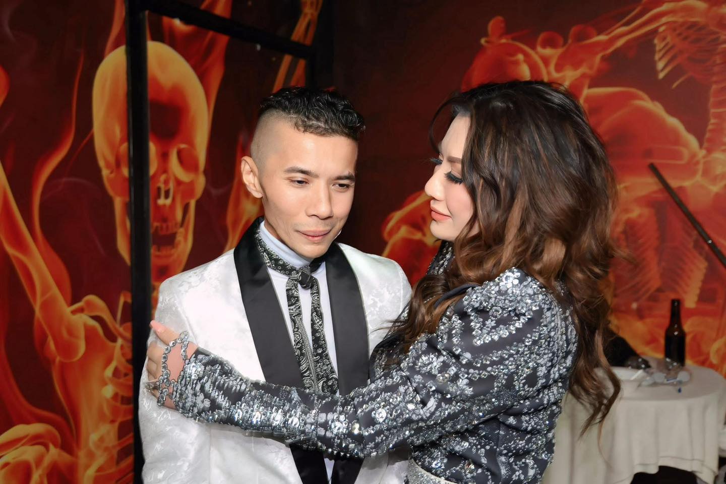 Vợ cũ Bằng Kiều th&ocirc;ng b&aacute;o lễ 49 ng&agrave;y của Kasim: "Nếu c&oacute; thể xin gh&eacute; qua thắp cho em ấy 1 n&eacute;n nhang" - Ảnh 2.