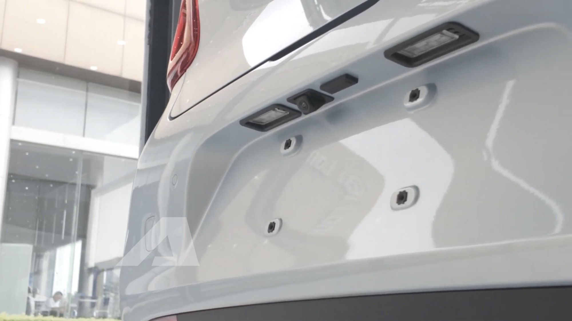 Xem thực tế Wuling Macaron 2026 vừa về đại lý: 2 màn hình, phanh điện tử, ngồi được 4 người lớn- Ảnh 6.