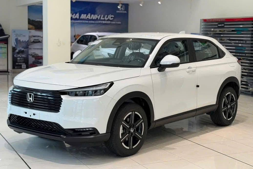 Chọn Mazda CX-5 vừa ra mắt hay Honda HR-V đều bản 'base' gi&aacute; 699 triệu đồng: K&iacute;ch thước, tiện nghi đ&aacute;nh đổi c&ocirc;ng nghệ an to&agrave;n- Ảnh 2.